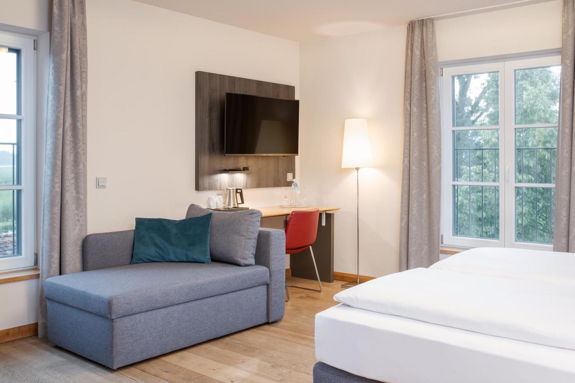 Hotel Aiterbach Am Chiemsee Римстинг Экстерьер фото